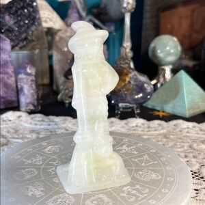 Onyx witch carving